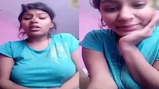 Desi babe with visible nipples in video chat