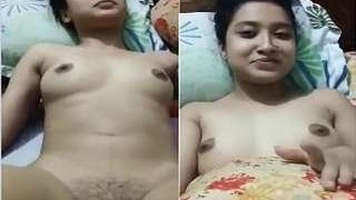 Indian babe indulges in self-pleasure with her lover's help