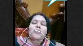 Desi bhabhi's solo masturbation session