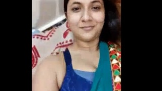 Pooja Joshi's sizzling performance in Hotshots 25.20