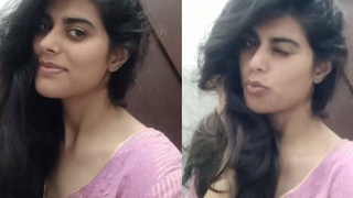 Cute Desi teen shows off her nude body in solo video