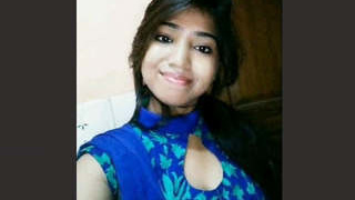 Cute desi girl gets called for video chat