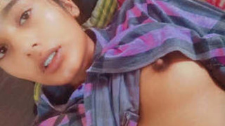 Punjabi girl's hot selfies in HD