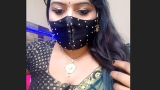 Geeta's naked aunty shows off her body in a video clip