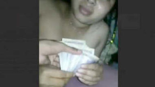Bangladeshi bhabi gets paid to have sex with married man
