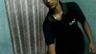 Watch a man pleasure himself in a massage parlor in India