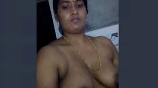 Beautiful bhabhi bathing in the shower