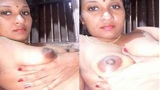 Desi babe with big boobs flaunts her body and masturbates
