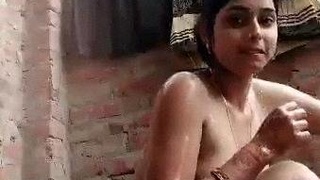 Nude Indian girls take on the challenge of selfies in the bathroom