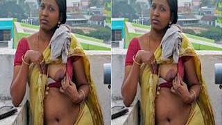Exclusive video of Tamil bhabhi flaunting her boobs and pussy