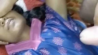 Bhabhi's seductive blowjob skills on display