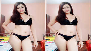 Exclusive video of Rajashree's solo bathing and masturbation