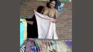 Husband records wife's nude video and leaks it online