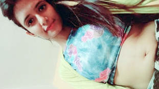 Horny teen shows off her desi charm in video