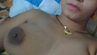 Shy Indian babe shows off her assets in a steamy video