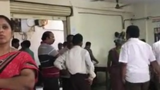 Watch a stunning Indian Tamil aunt in action