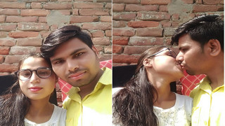 Exclusive video of Indian lover's passionate home romance