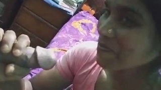 Real Indian sex tape of a naive girl's XXX experience