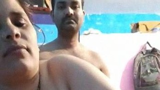 Real couple enjoys sex in Allahabad video