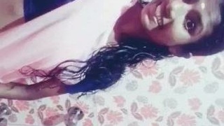 Mallu MMC girl gives a sensual handjob in a steamy video
