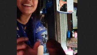 Desi cam girl enjoys giving a blowjob to your partner