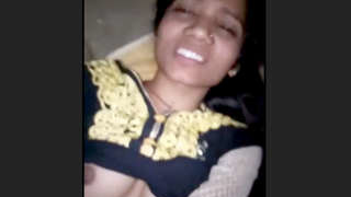 Desi girl's first painful sex experience
