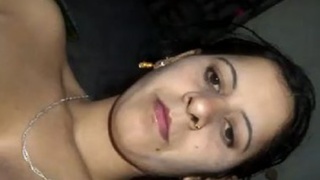 Indian aunty masturbates and licks pussy in selfie video