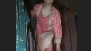 Bhabi from India masturbates in front of camera