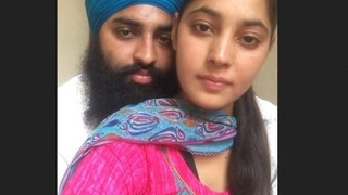 Punjabi couple shares steamy MMS online