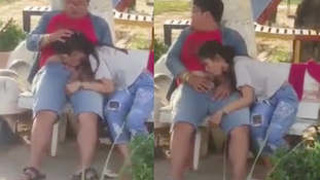 College girl gets caught sucking a big dick in the park