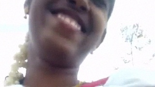 Local sexy babe from India flaunts her body in outdoor video