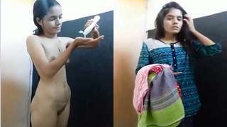 Exclusive video of Indian girl recording her bath for lover