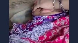 Desi aunty's tits and boobs captured while having sex