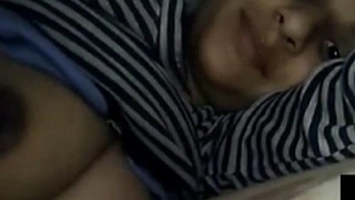 Indian girl's naughty selfie video goes viral