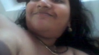 Mallu girl's solo dance video from Thaliparamba, Kerala