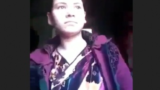 Pashto speaking girl reveals herself to her lover