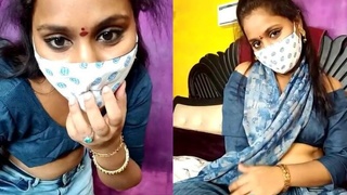 Tamil bhabhi's sizzling performance in a video