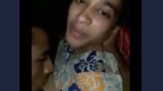 Indian couple indulges in tit-sucking session