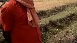 Desi lover caught in the act of outdoor sex