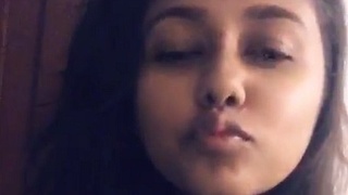 Indian girls take on the challenge of nude selfies in public