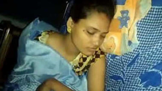Wife gets naughty surprise from hubby in sleeping position
