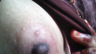 Aunty from India flaunts her perky boobs