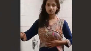 Unseen Saric couple's new video part 1