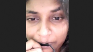 Indian girl flaunts her body and pleasures herself in front of her partner