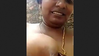 Indian MILF flaunts her big boobs and pussy
