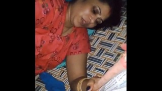 Exy bhabi Mina from a rural area gets naughty