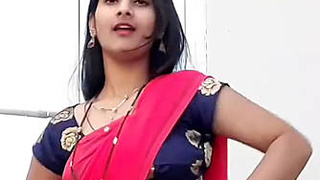 Shivani Thakur's Sensual Milk Bath and Navel Show