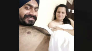 Punjabi couple's hotel room sex with audio