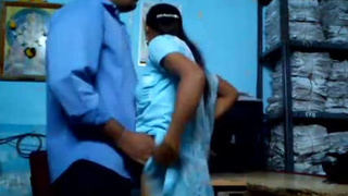 Desi coworkers have sex on office table in Marathi video