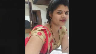 Bhabhi's naked body on display